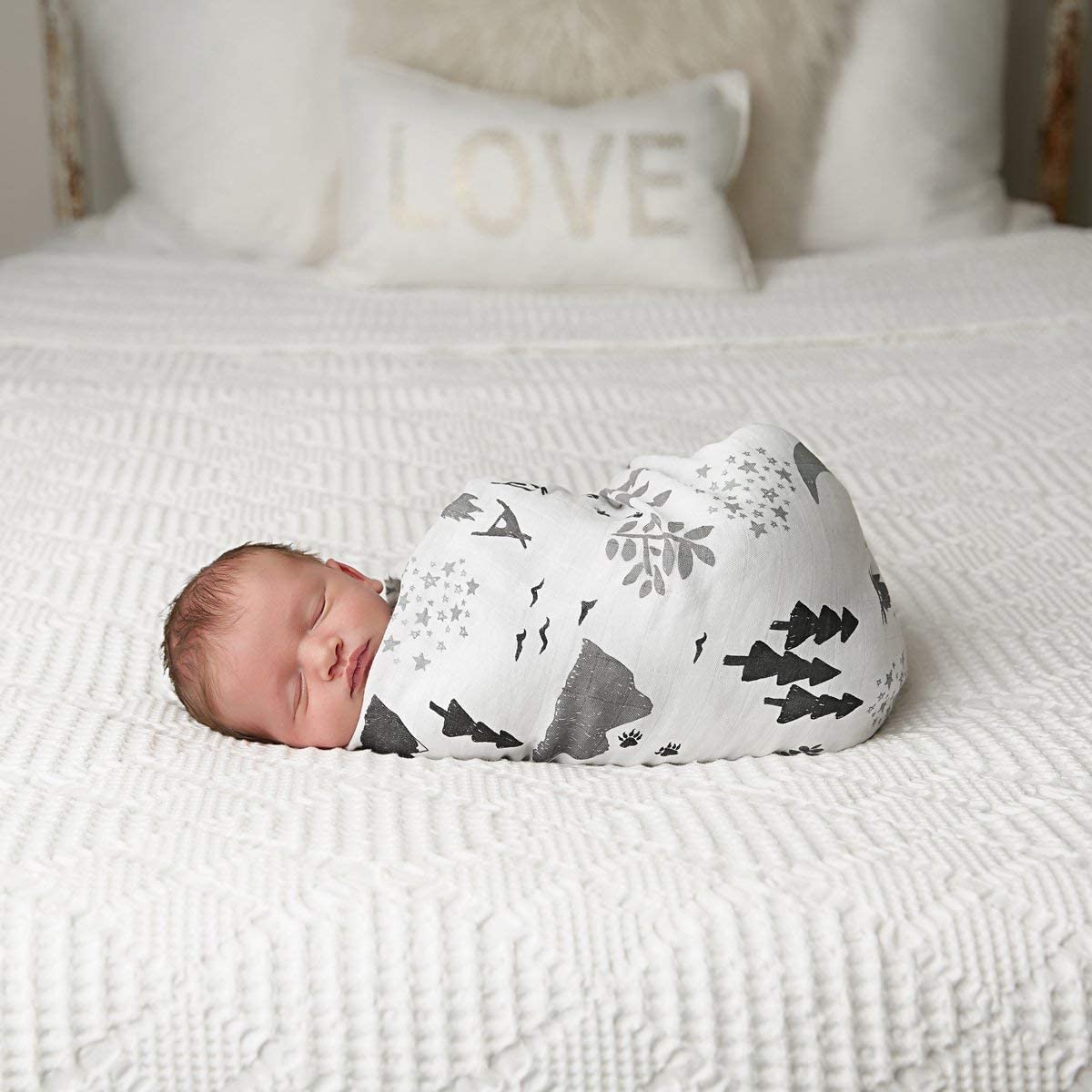 Baby Swaddle Blankets Set of 3 Ultra-Soft Bamboo Muslin 119cm x 119cm for Newborns