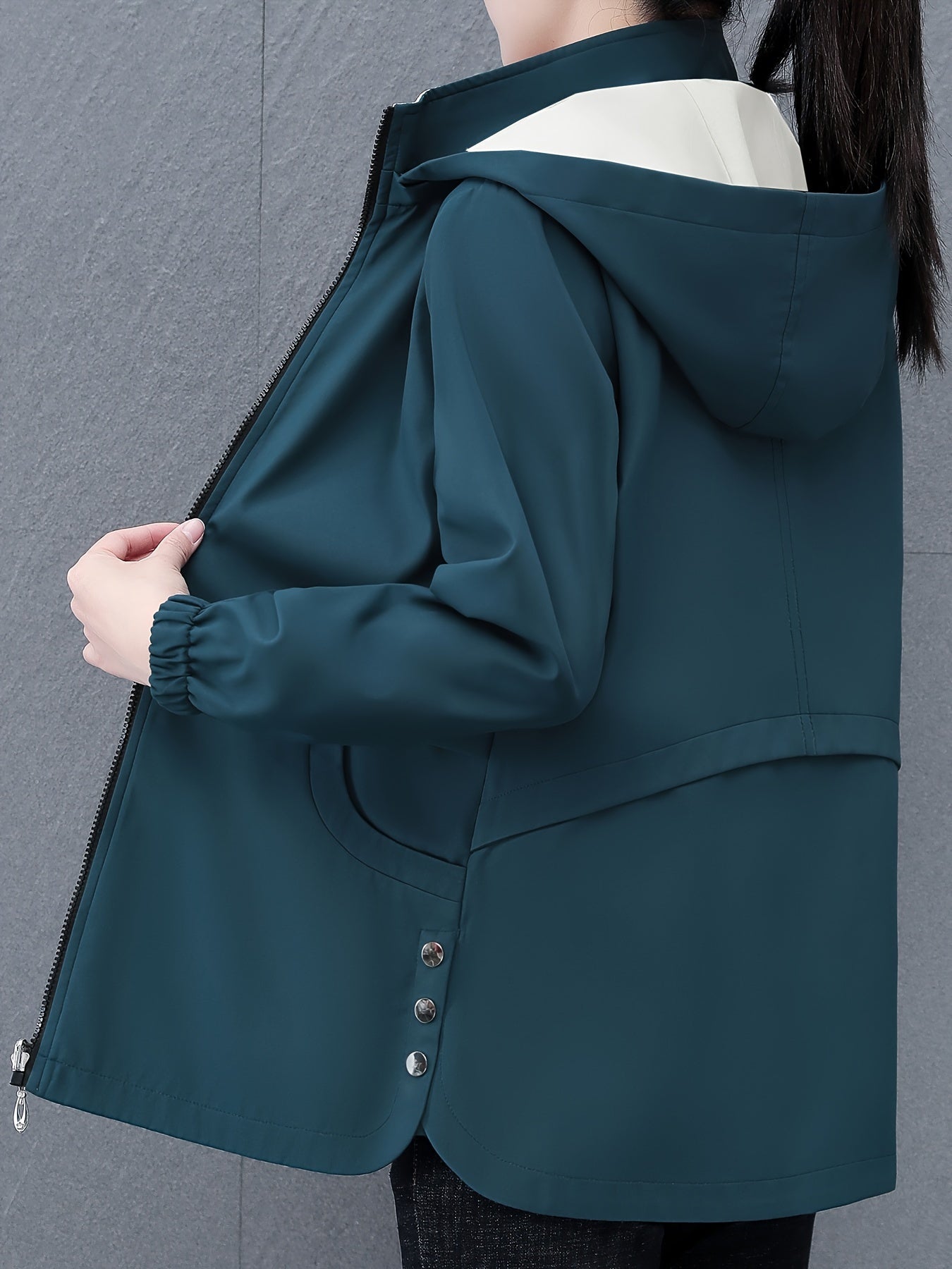 Женская reversible куртка со средними и длинными стилями для весны и осени.