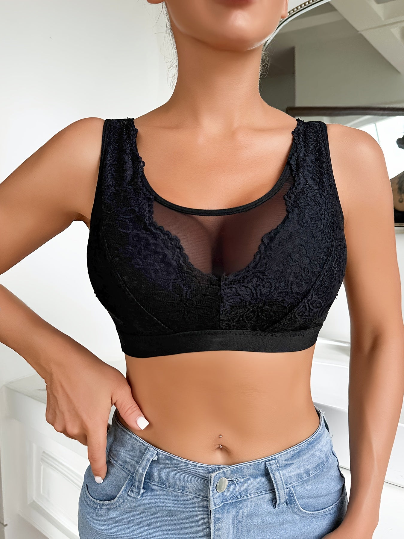 Wireless Lace Bra for Women Semi-Sheer Hand Wash Polyester Elastane
