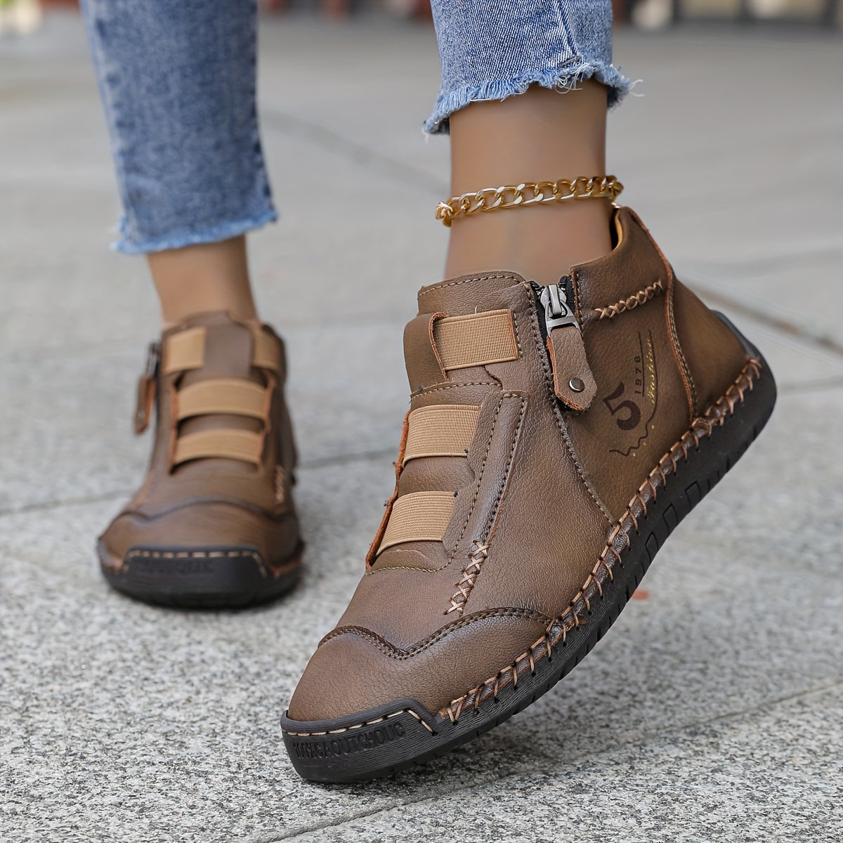 Women's All-Season Hand-Stitched British Style Lace-Up Cross Training Shoes in Multiple Colors