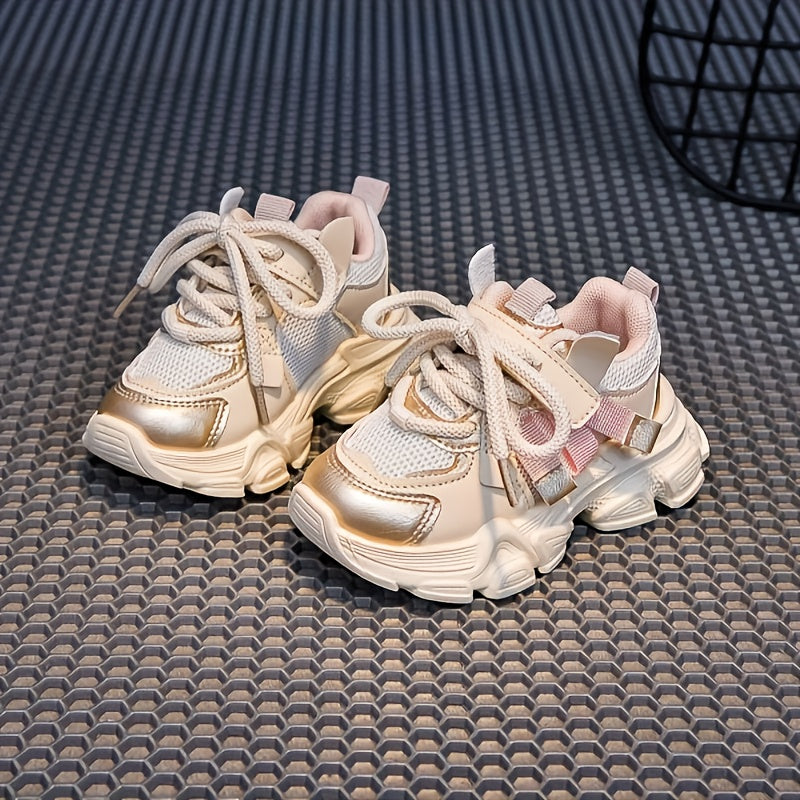 Bolalar uchun yangi kuz sport poyabzallari, zamonaviy otalar poyabzallari va o'g'il-qizlar uchun modali yugurish poyabzallari.