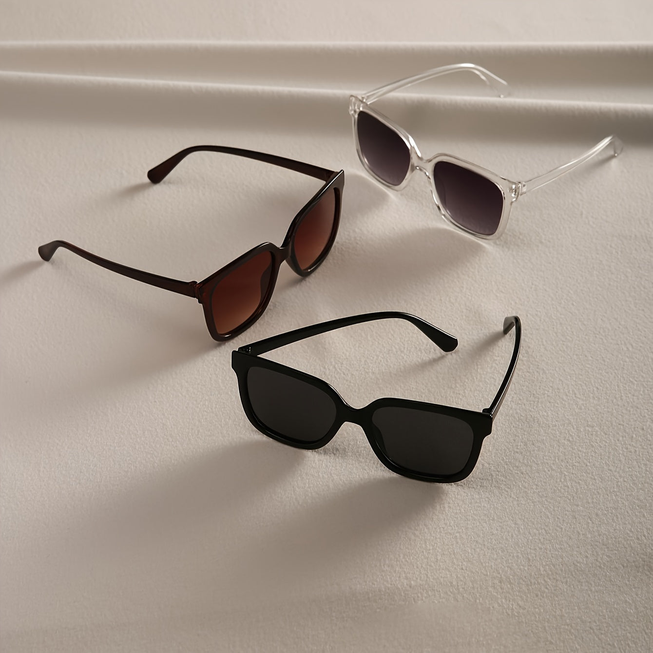 3 ta ayollar uchun kvadrat ko‘zoynaklar 3-in-1 polikarbonat ramka bezakli linza