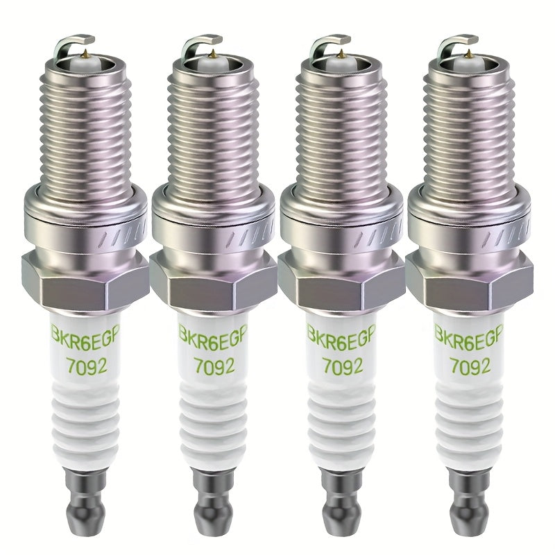 4 ta avtomobil dvigateli uchun spark plug to'plami, turli modellarga mos keladi
