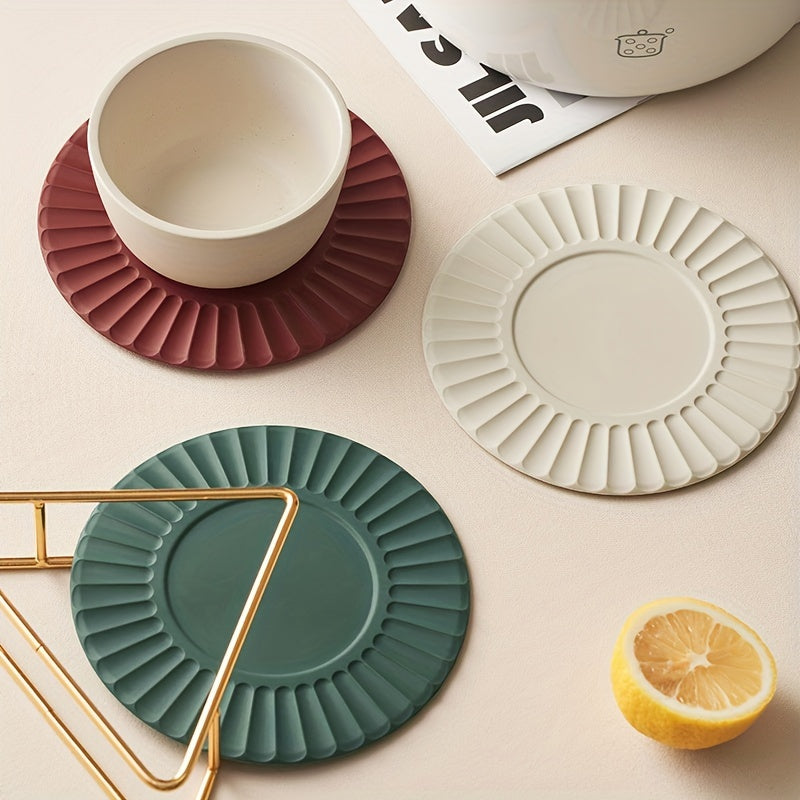 Set of 6 Silicone Cup Coasters with Sunflower Design and Metal Holder