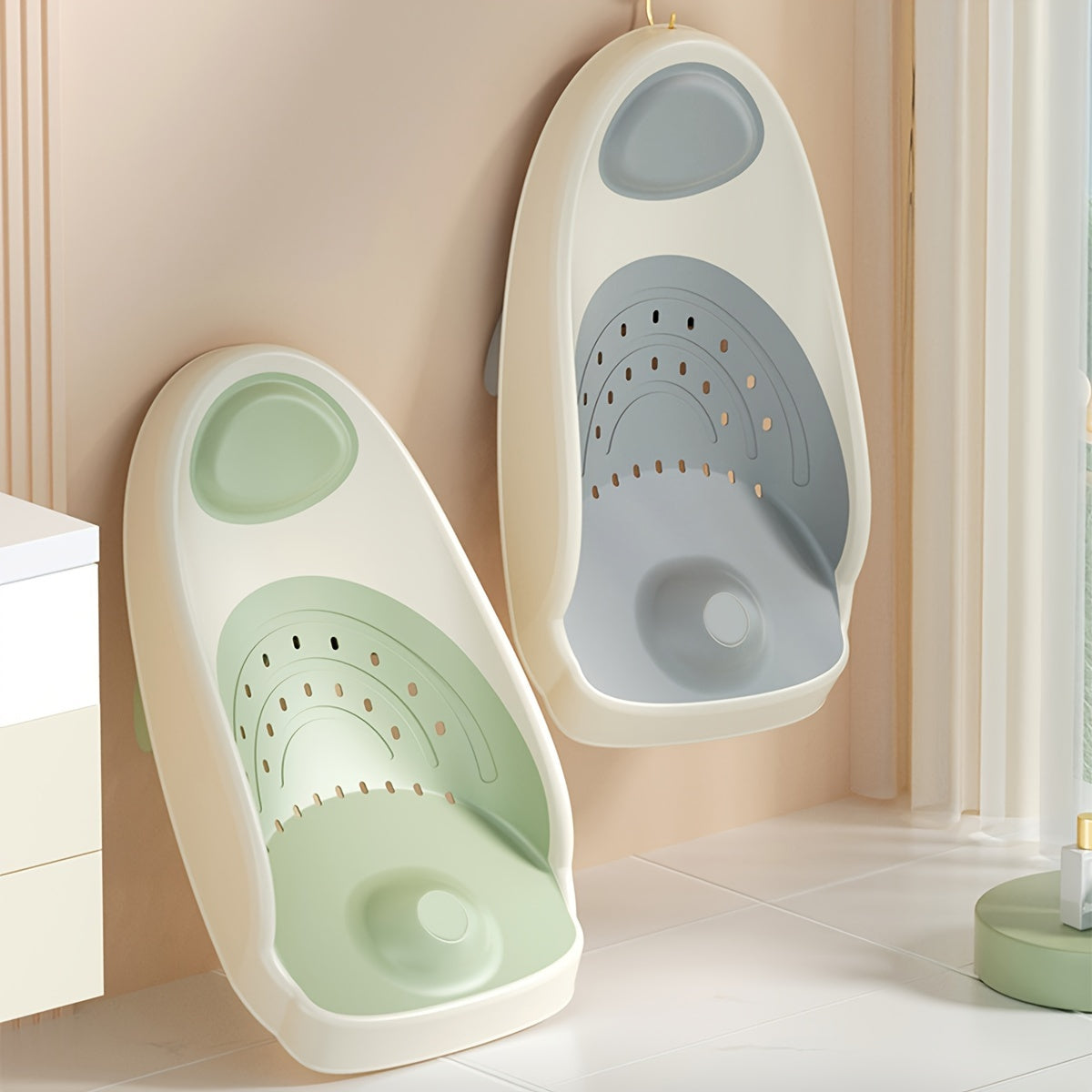 "Suvda o'tirish joyi va qo'llab-quvvatlash stuli to'plami, sirpanishga qarshi to'r bilan, oson saqlash uchun egiluvchan dush yordamchisi, plastik materialdan tayyorlangan, aralash ranglar, 1 dona"