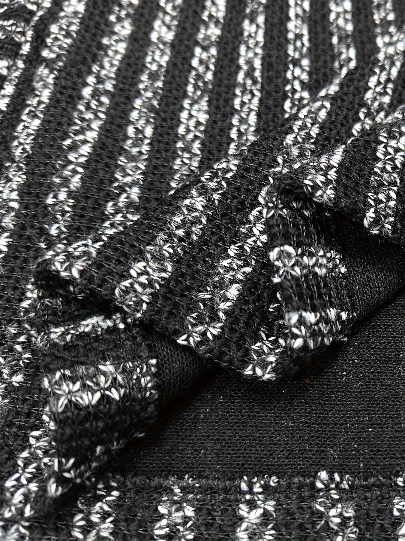 Plus Size Women's Striped High Neck Sweater Casual Pullover with Pockets