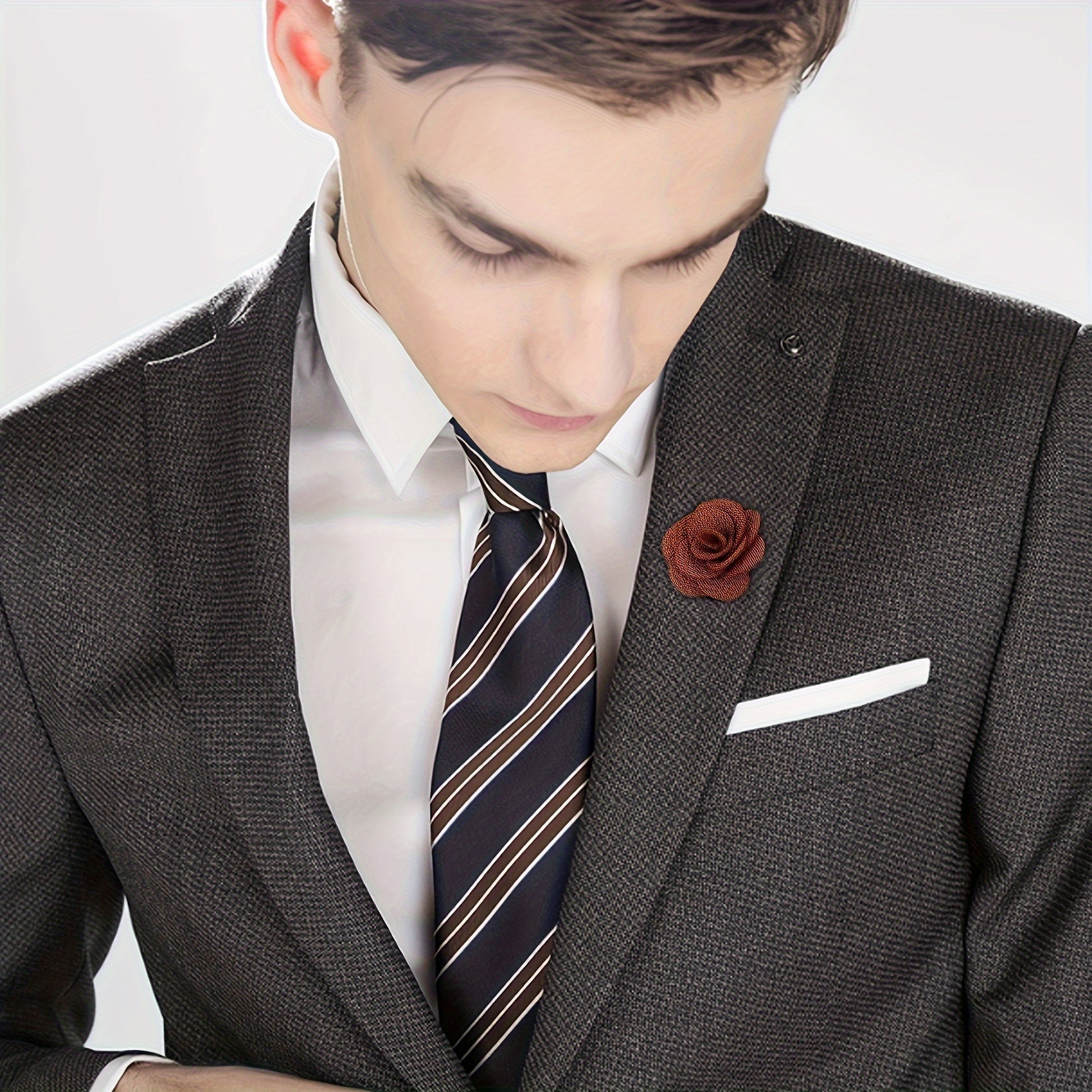 20 ta erkaklar uchun qo'lda tayyorlangan kameliya gullari lapel pinlari to'plami, to'ylar va rasmiy tadbirlar uchun mukammal