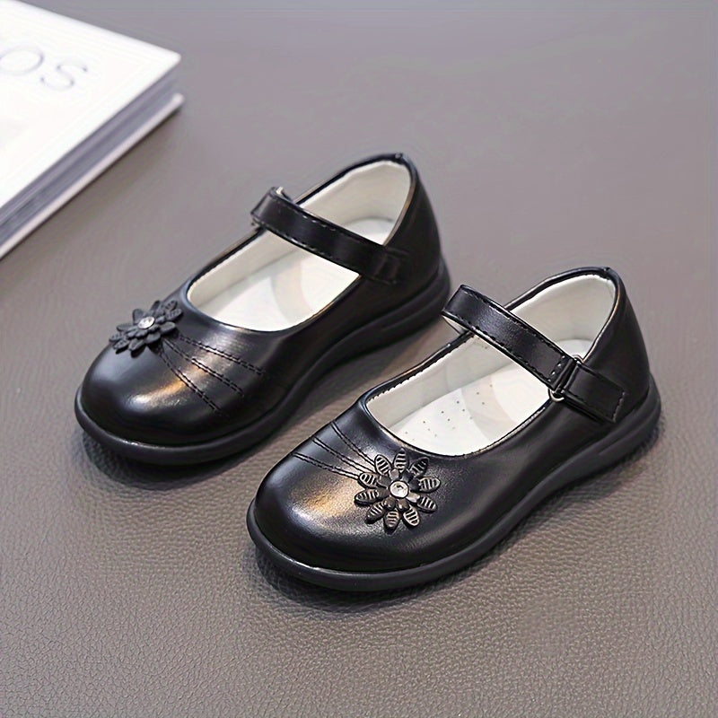 Qizlar uchun Preppy uslubidagi raqs poyabzallari, gullar bilan bezatilgan, yengil va sirpanmaydigan, chiqishlar va partiyalar uchun.