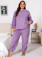 Women's Plus Size Fleece-Lined Flannel Pajama Set Long Sleeve Pants