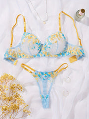 Women's Lace Seductive Lingerie Set with Adjustable Straps and Floral Design
