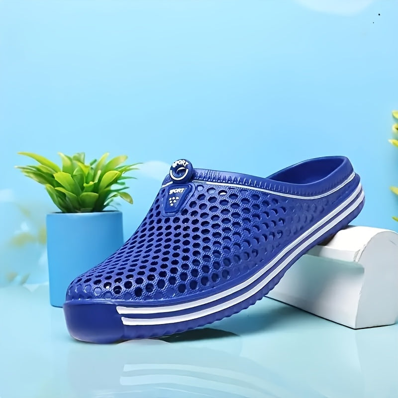 Ayollar uchun qizil EVA slip-on sandalilar, teshikli dizayn bilan