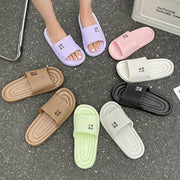 Ayollar uchun bir rangli qulay ochiq-oyoq plyaj sandallari