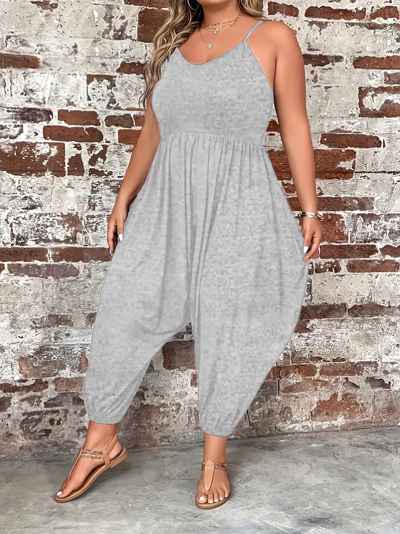 Plus Size Women's Sleeveless Romper Solid Color Loose-Fit Casual Clothing