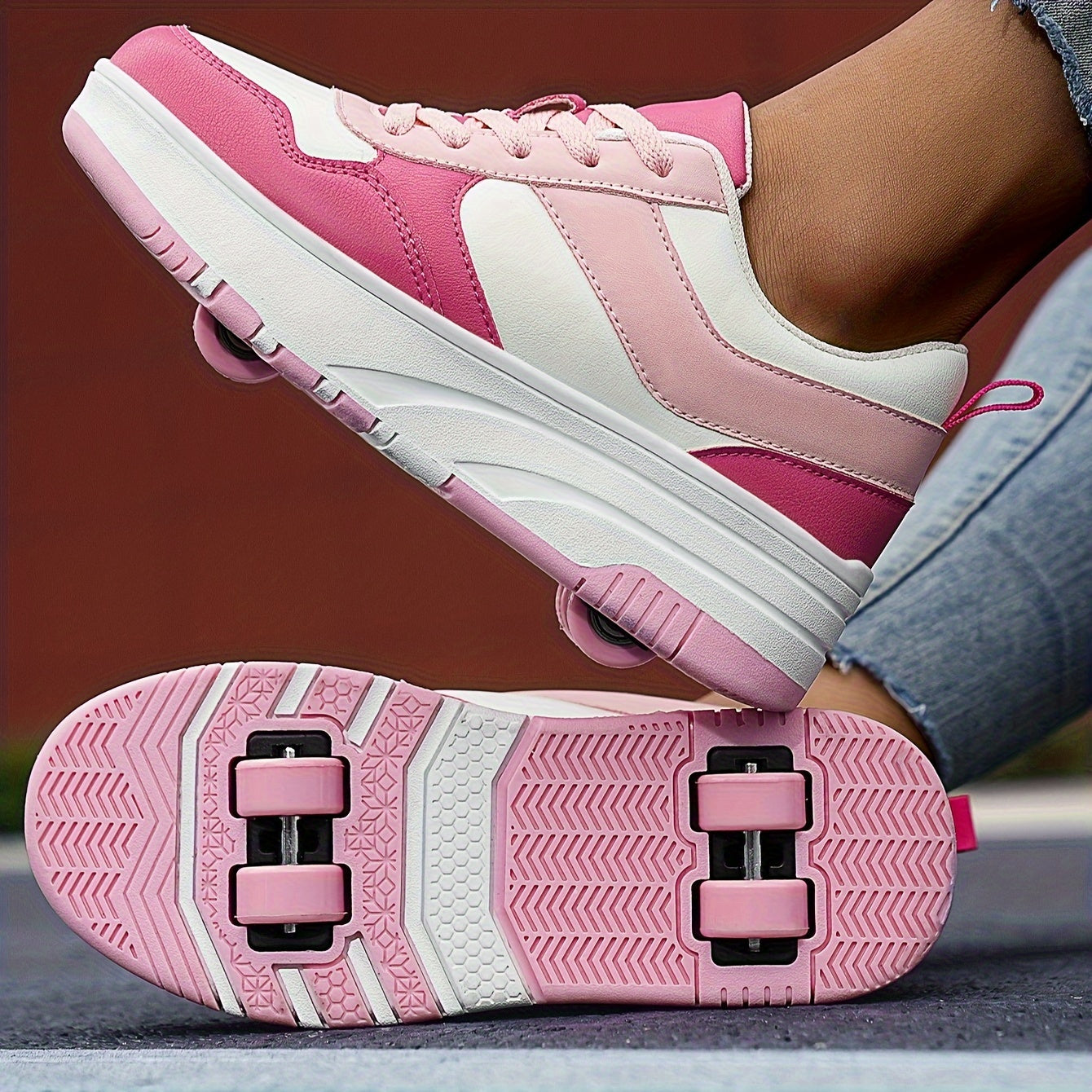 Yoshlar uchun pushti va oq dizayndagi retro uslubidagi moda rolikli konkilar, sozlanadigan qistirma tasmalari va nafas oladigan material. Partiyalar, sport va tasodifiy kiyimlar uchun mukammal. Mustahkam TPR.