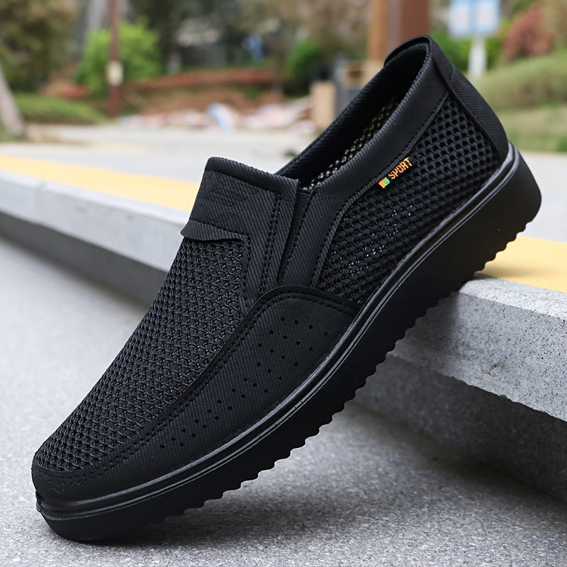 Men's Geometric Mesh Running Shoes with MD Sole and Slip-On Design