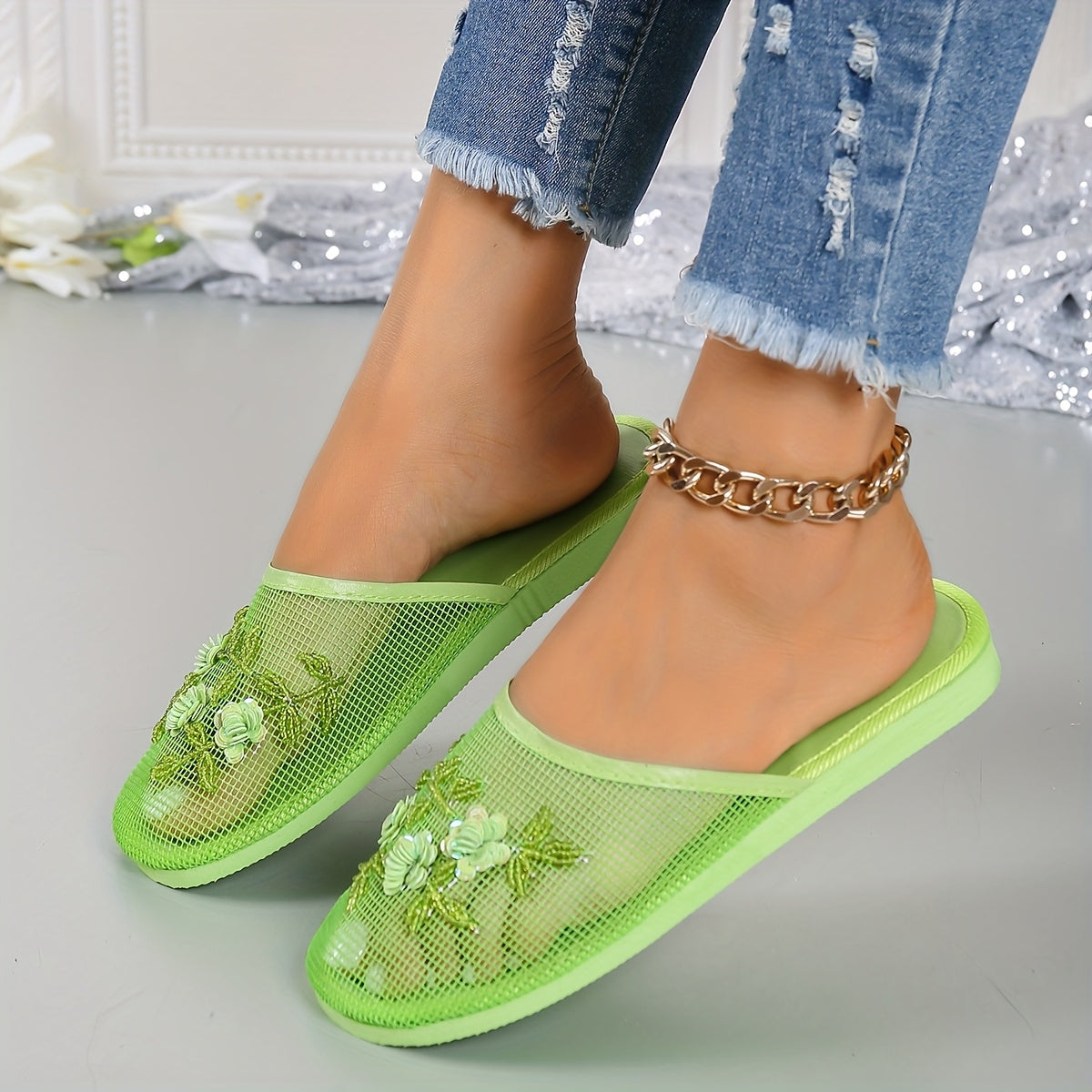 Women's Flat Sandals With Flower Sequins and Beaded Detail