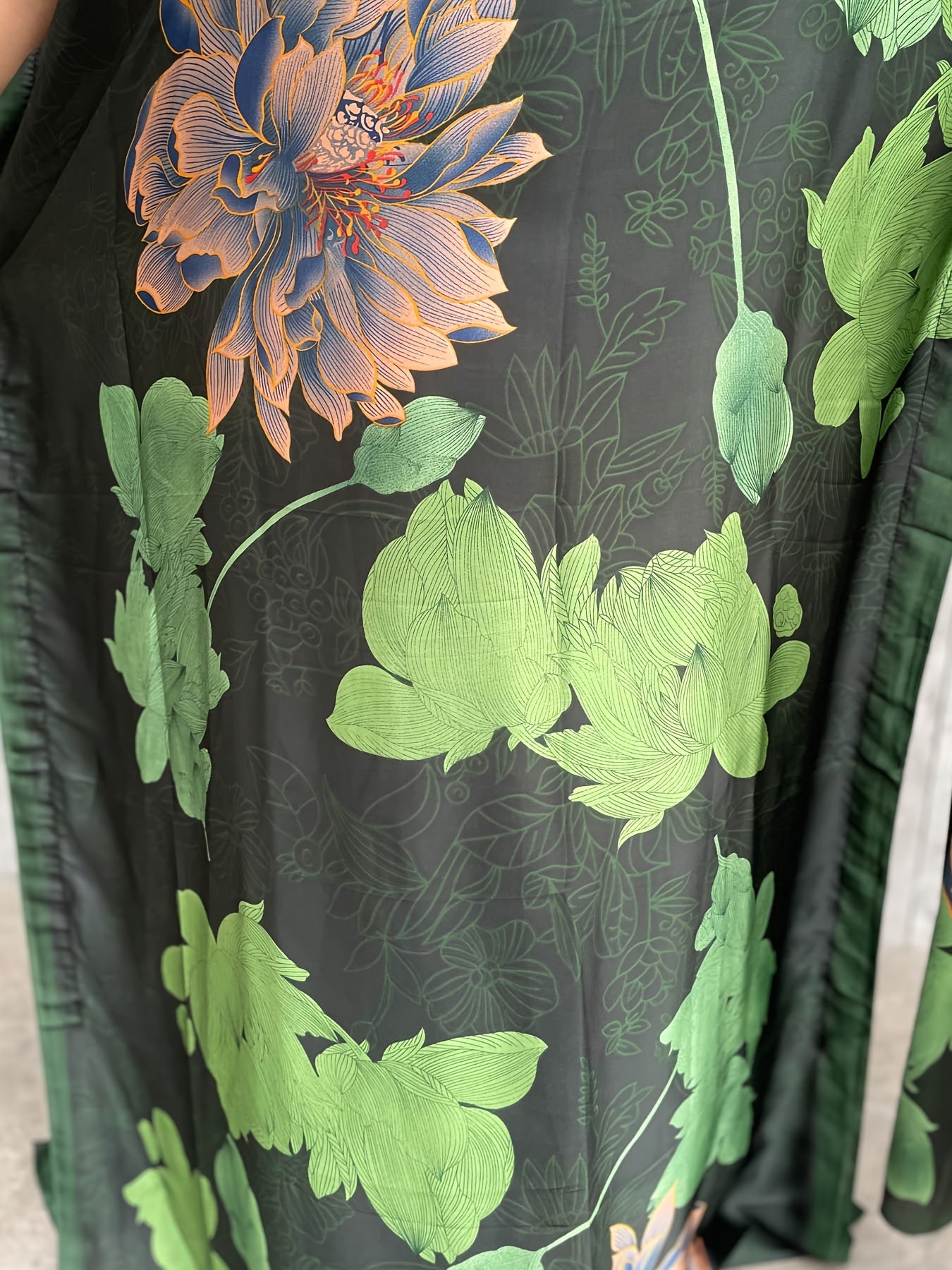 Women Plus Size Floral Tunic Dress with Scarf Polyester Crew Neck Long Fit