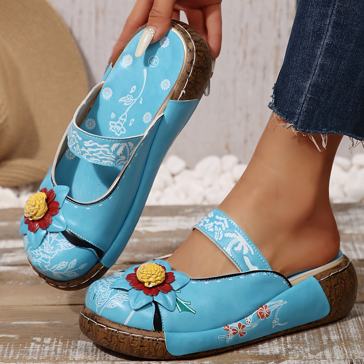 Women's Floral Wedge Shoes Lightweight Closed-Toe Slip-Ons for Spring