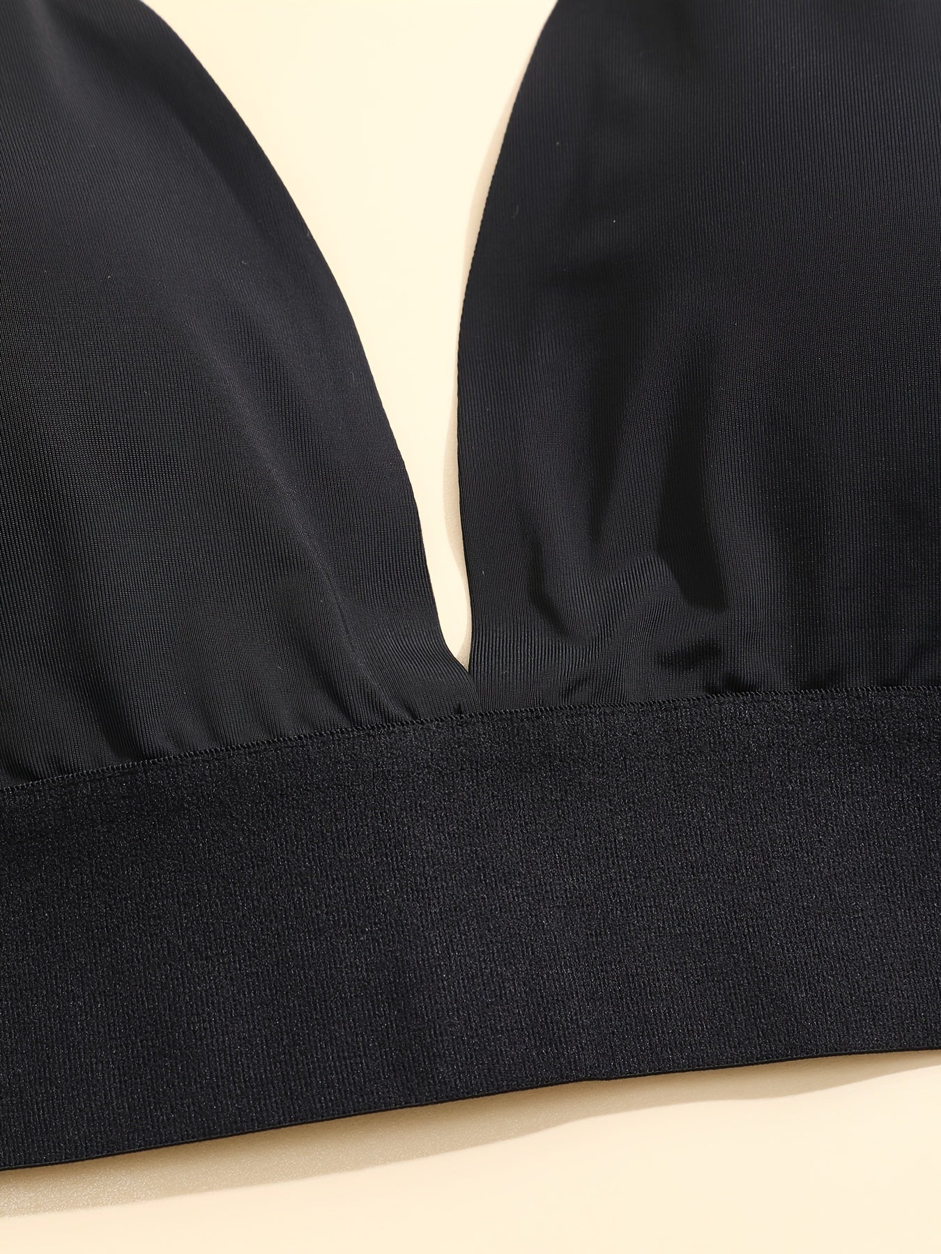 Women's Wireless Seamless Breathable Deep V Bra Underwear