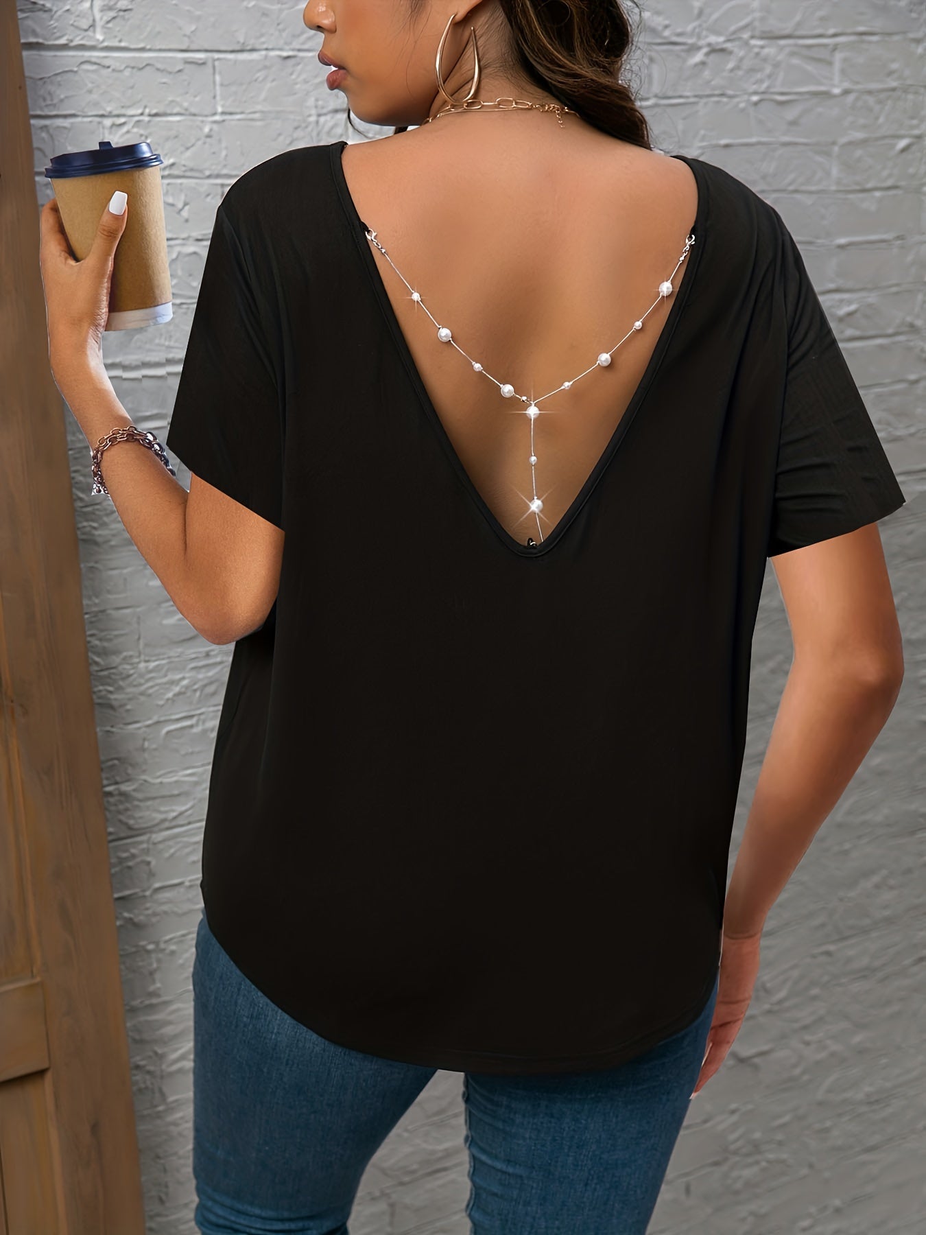 Plus Size Women's Black V-Neck T-Shirt with Pearl Chain Casual Top