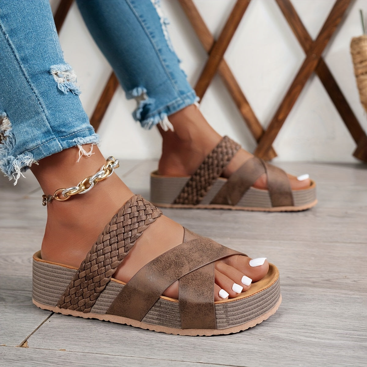 Women’s Bohemian Platform Sandals Open Toe Slip-On Summer Beach Shoes