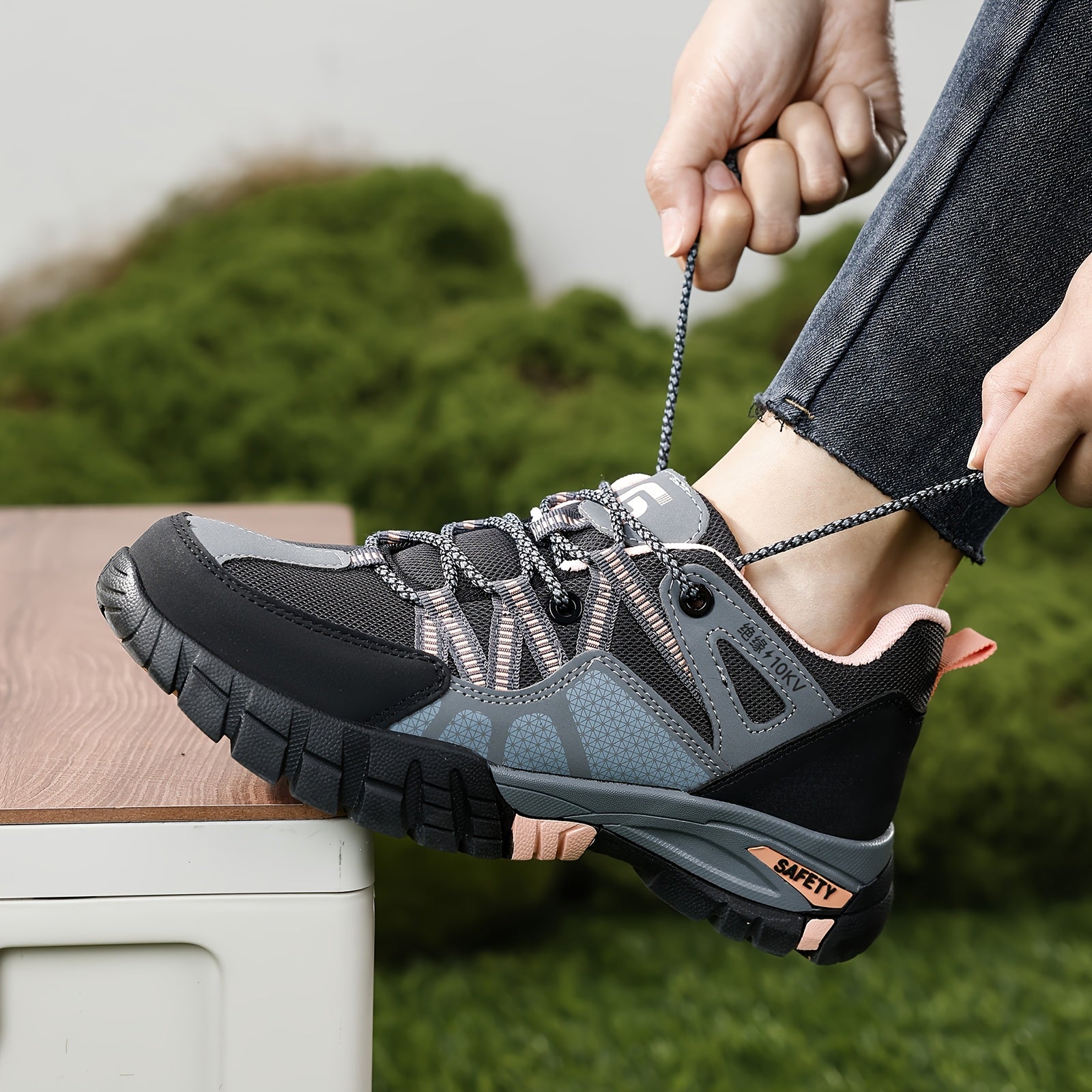 Women's Insulated Electrical Worker Shoes Anti-Puncture Slip-Resistant Steel Toe Black Pink