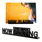 Yashash xonasi yoki javon uchun hozirda ijro etilayotgan LP displeyi bilan devorga o'rnatiladigan vinil yozuvlar uchun tutqich