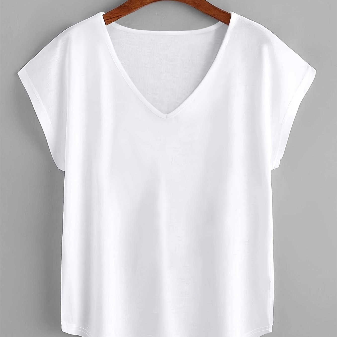 Plus Size V-Neck Batwing Sleeve T-Shirt for Women Polyester Solid Color All Season