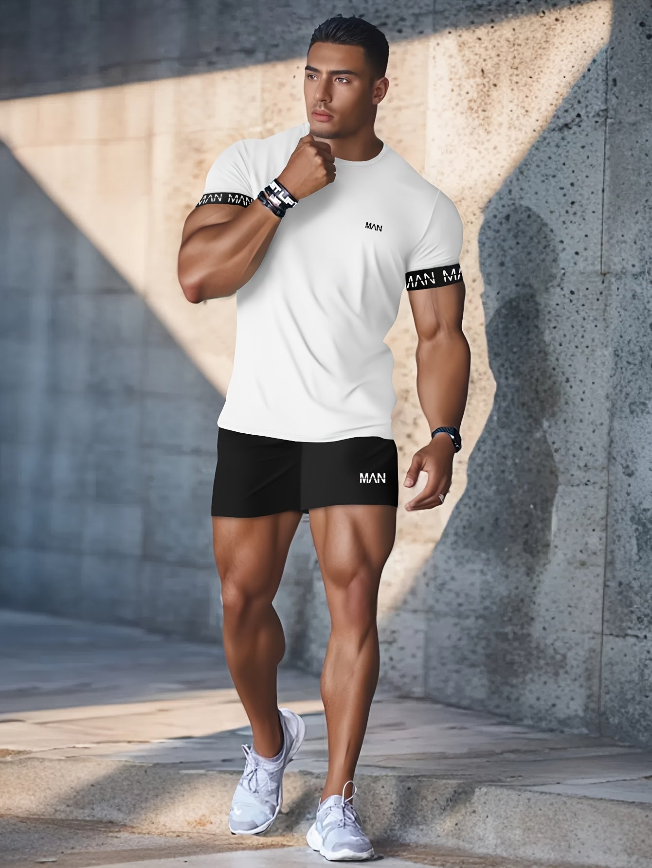 Men's Quick-Drying Sports Set Polyester Elastane Summer Fitness Jacket and Shorts