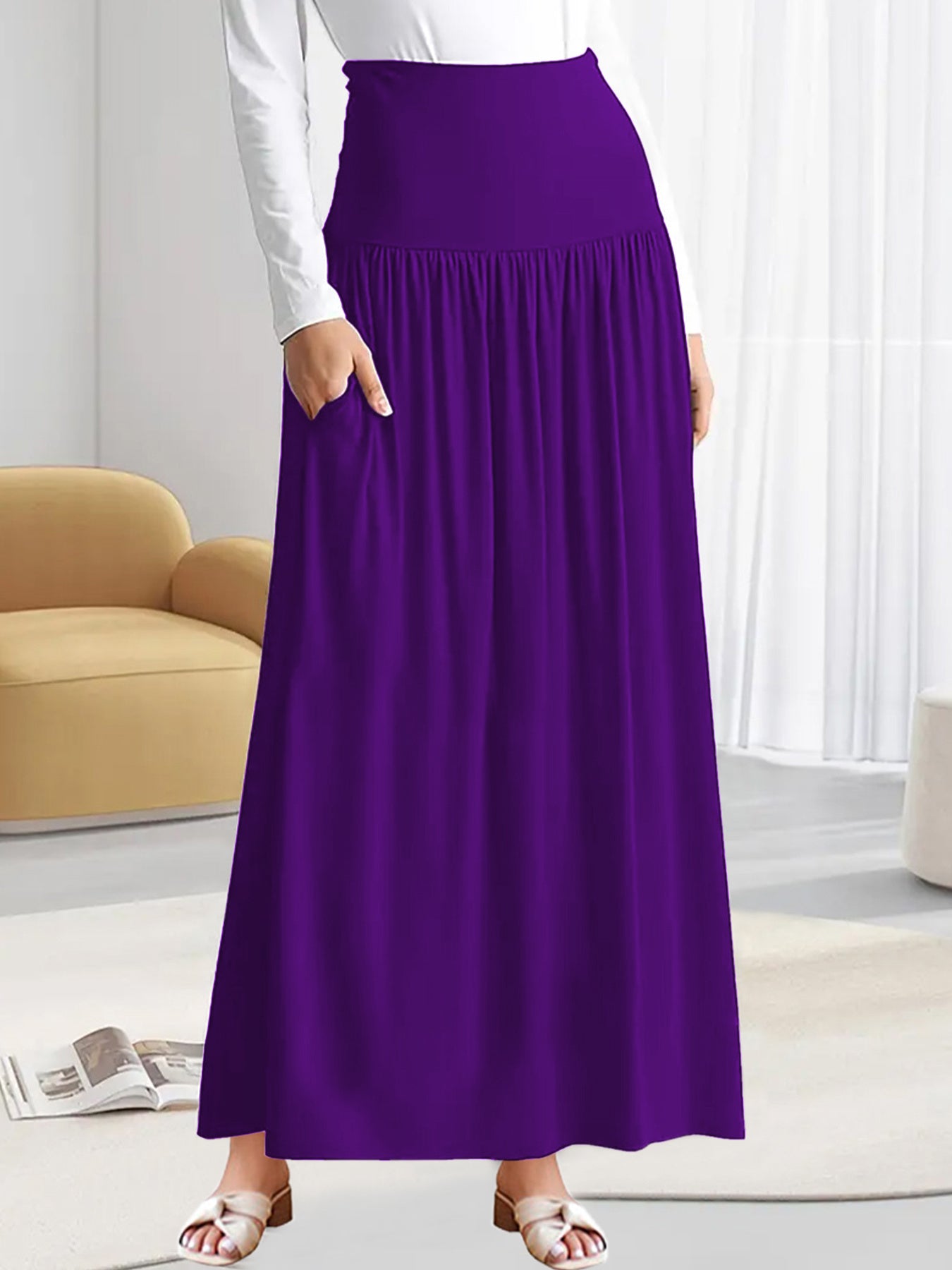 Women's Plus Size Pleated Midi Skirt with Pockets and Elastic Waist