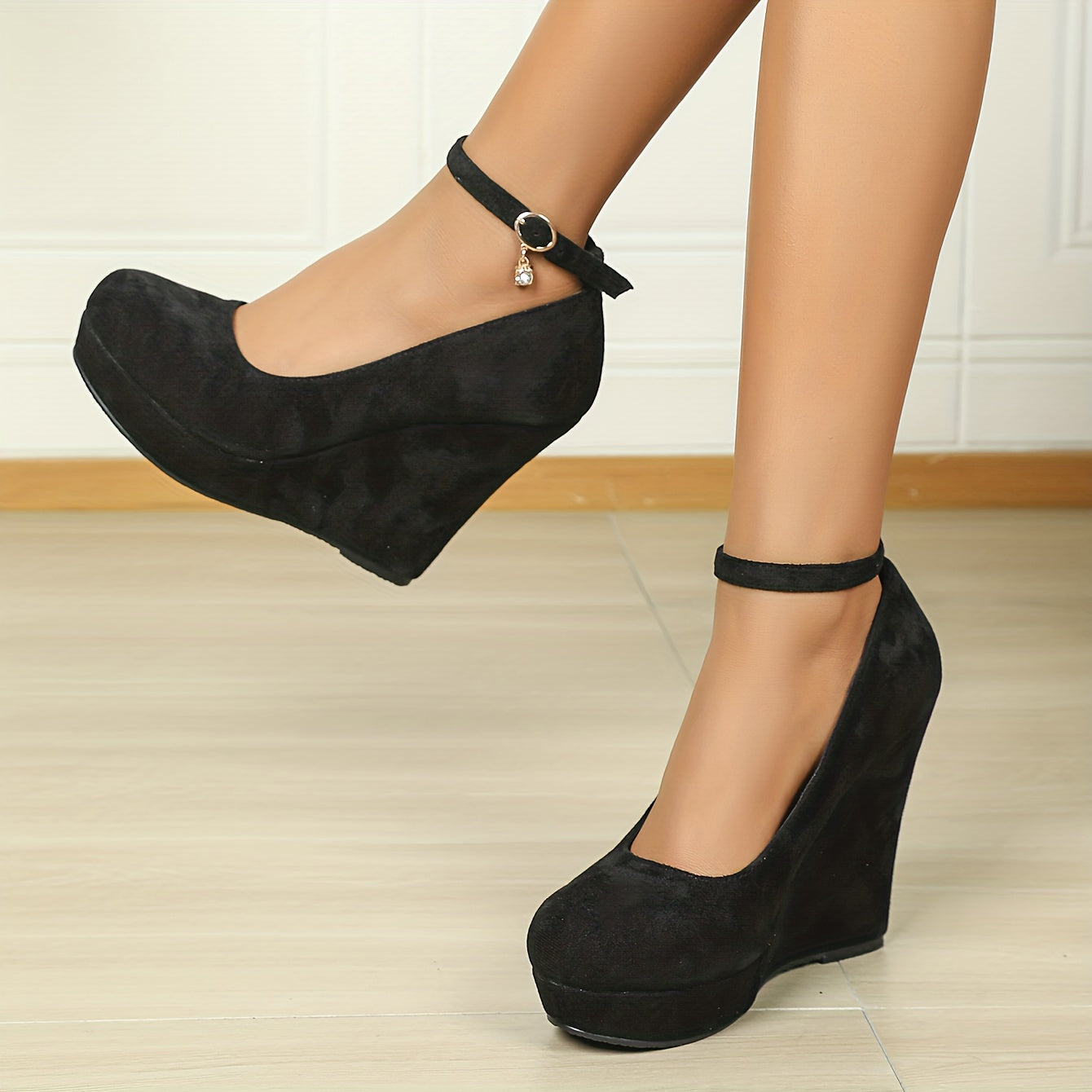 Women's Solid Color Wedge Heel Shoes Platform Pumps with Buckle Strap