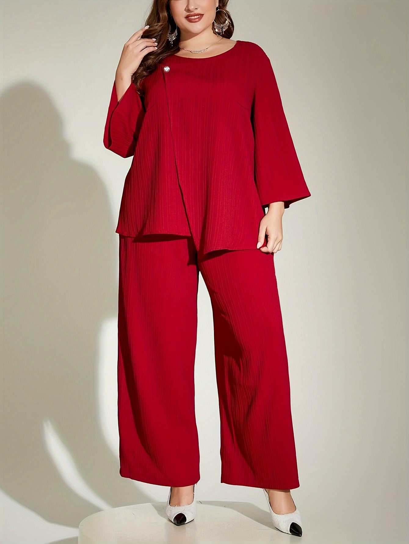 Plus Size Red Ribbed Suit Set with 3/4 Sleeve Top and Wide-Leg Pants for Women