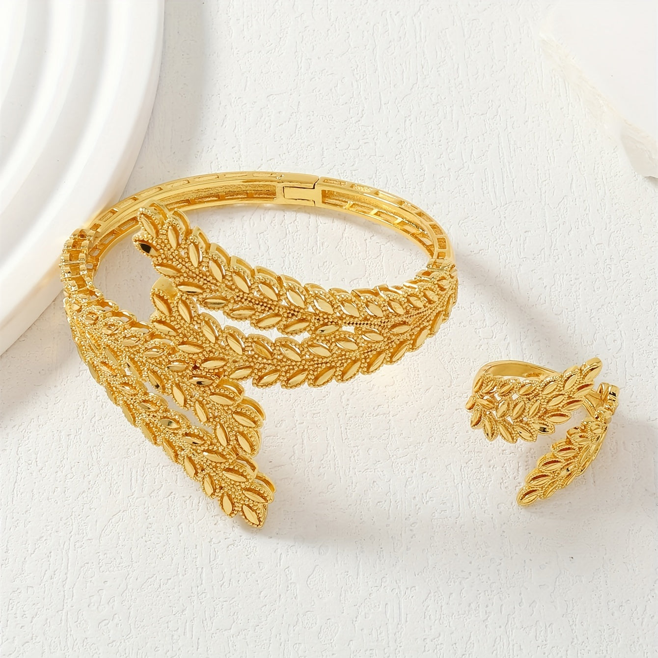 Gold Plated Vintage Jewelry Set with Wheat Design Bangle and Ring for Women