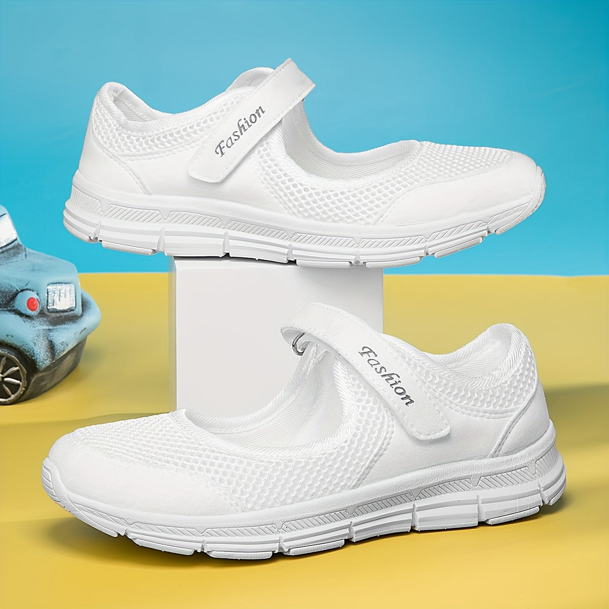 Women's Mesh Flat Shoes Casual Summer Sneakers White Lightweight Comfortable