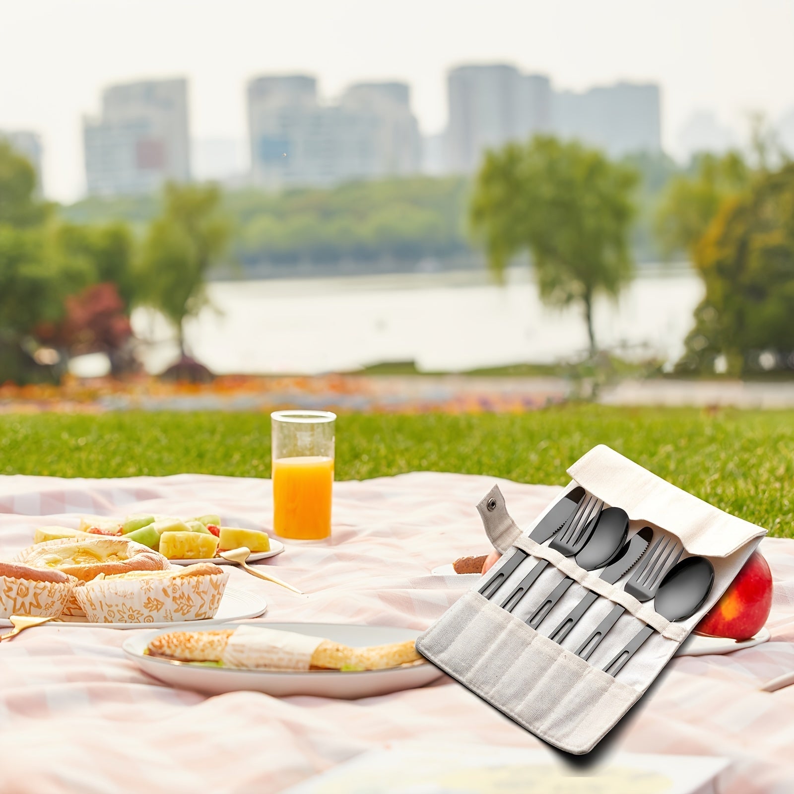 Set of 6 Stainless Steel Camping Tableware Pieces for Outdoor Picnics