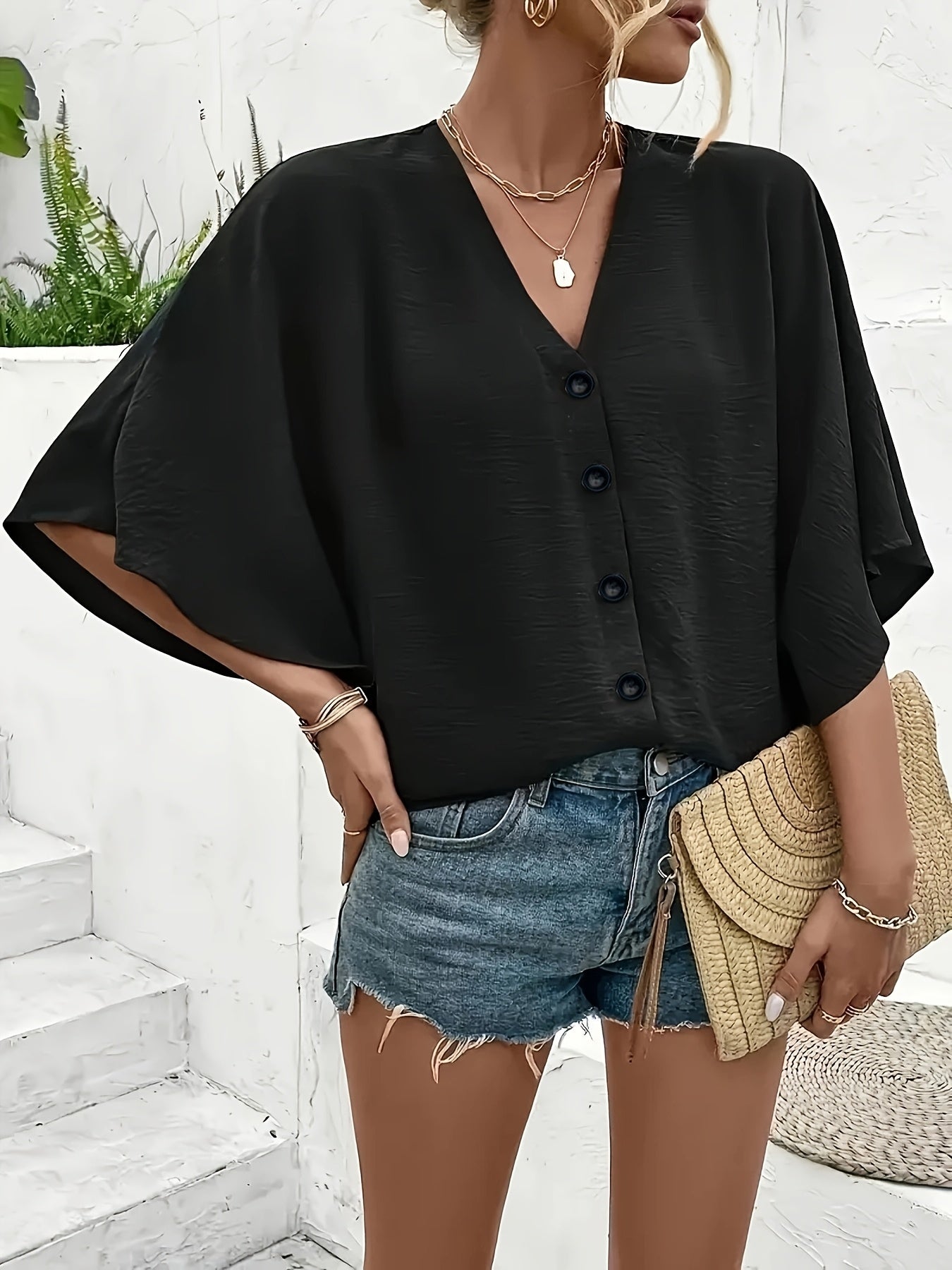 Ayollar bej V-shakllı kofta keng bo‘yinli, keng yengli, kundalik ko‘ylak, bahor yoz