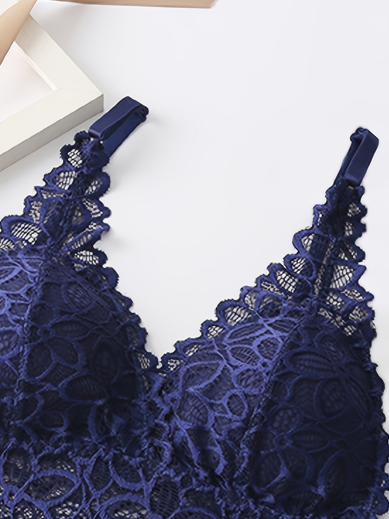 Women’s Lace Vest-Style Summer Underwear Set with Thin Mould Cups Breathable Comfort