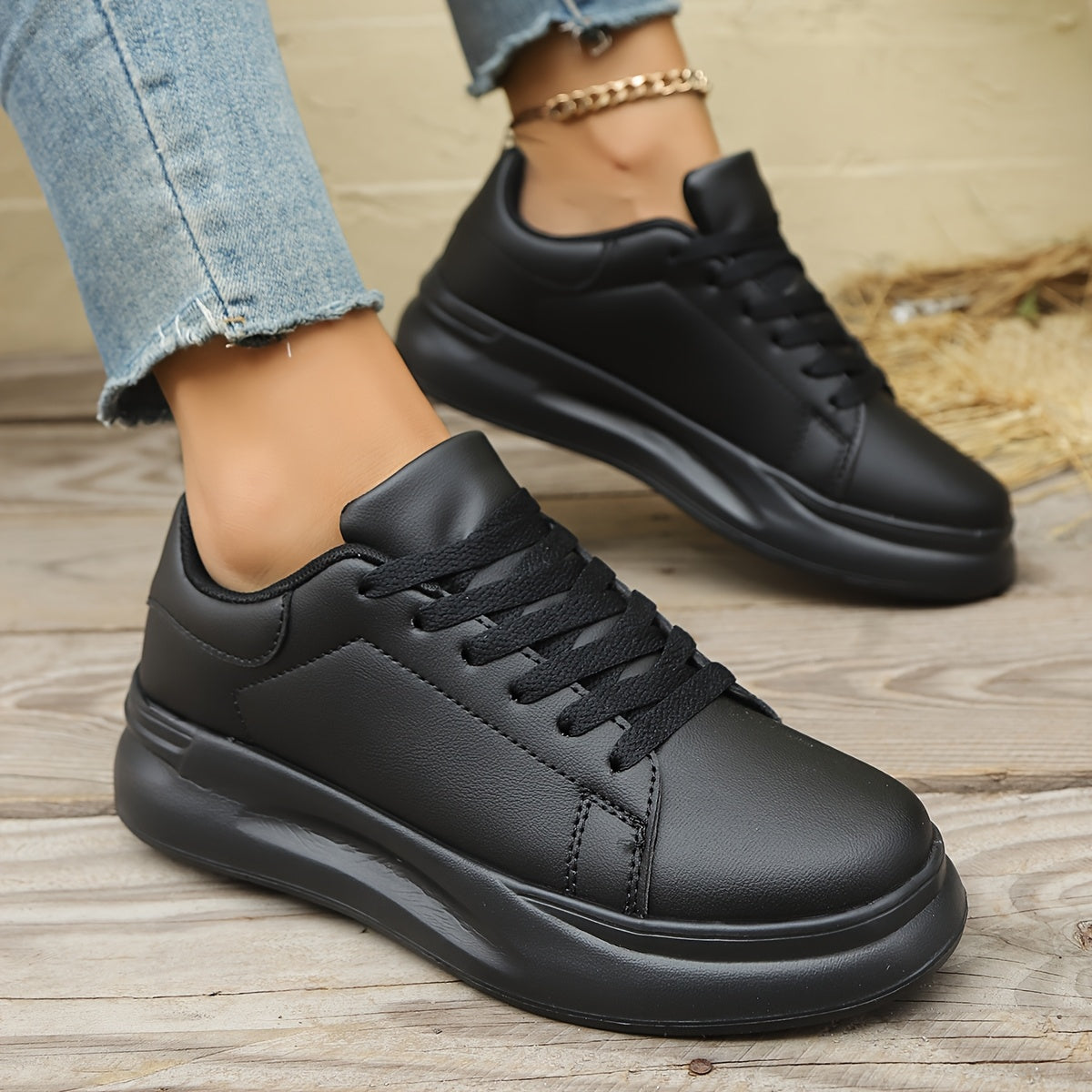 Unisex Walking Shoes Leather Sport Sneakers with Thick Sole and EVA Insole