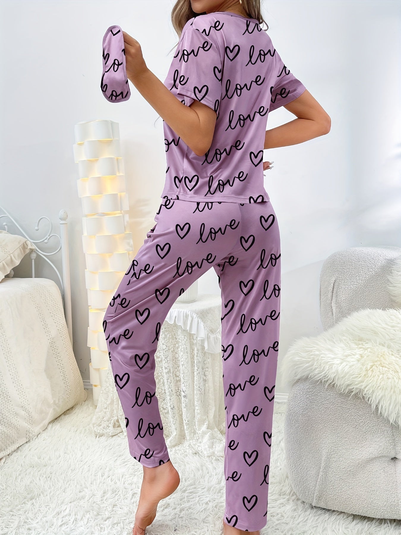 Women's Pink Heart Pattern Pajama Set with Short Sleeve Top and Long Pants
