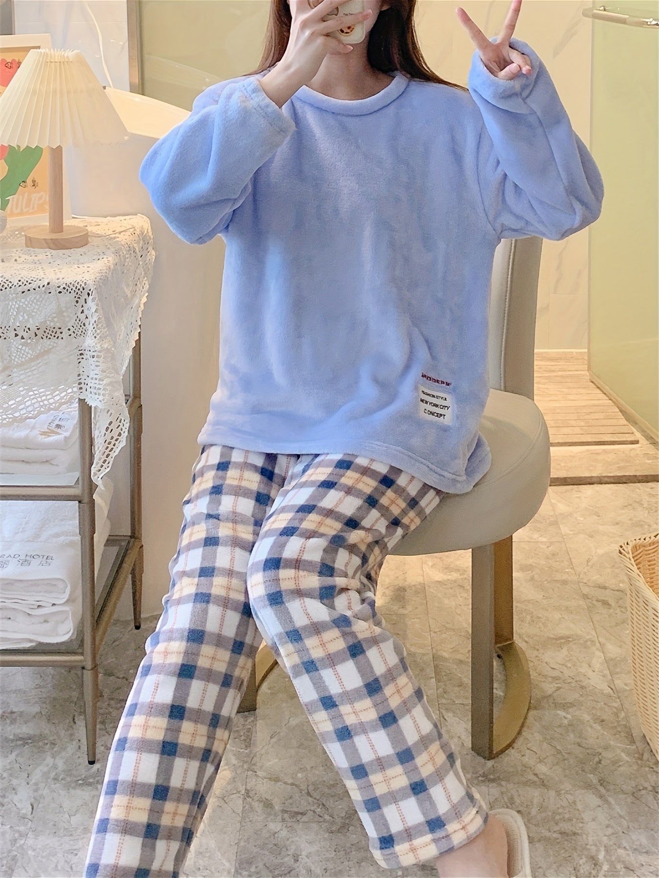 Women's Plaid Fuzzy Pajama Set Long Sleeve Crew Neck Elastic Waist Pants Winter Sleepwear Loungewear