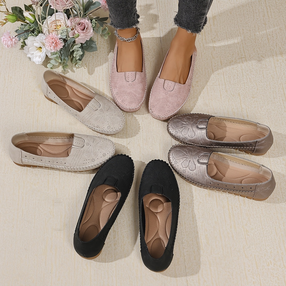 Plus-Size Women Breathable Flat Shoes Casual Embroidered Solid Color