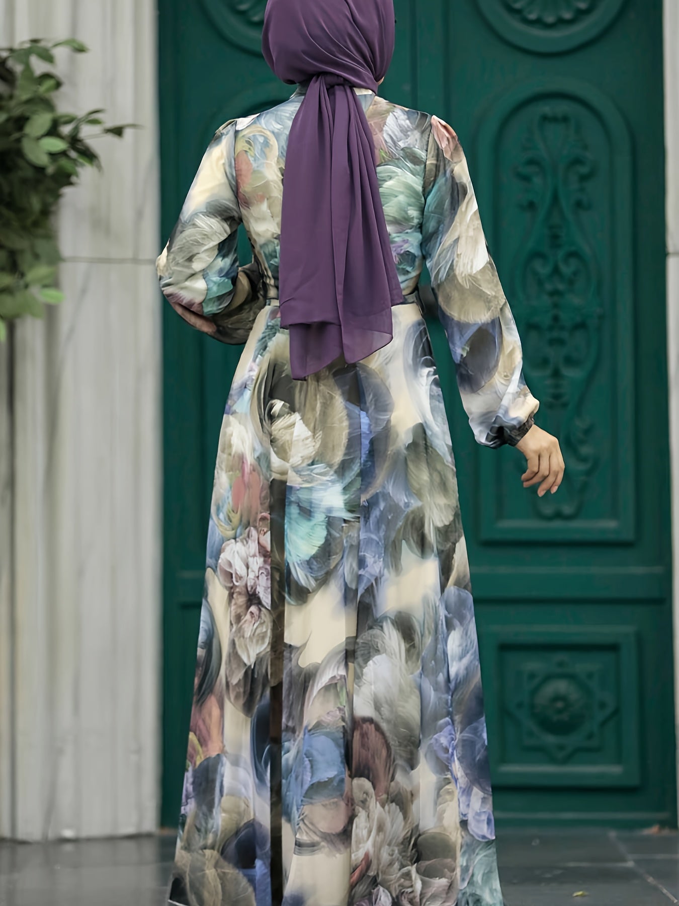 Zarif Gullar Printi bilan Bog'langan A-Line Ko'ylak - Uzoq Yeng, Dumaloq Bo'yinli Ayollar Uchun | Bahor/Yoz uchun ideal