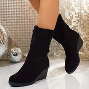 Women's Leather Mid-Calf Slip-On Boots Black All-Season Traction