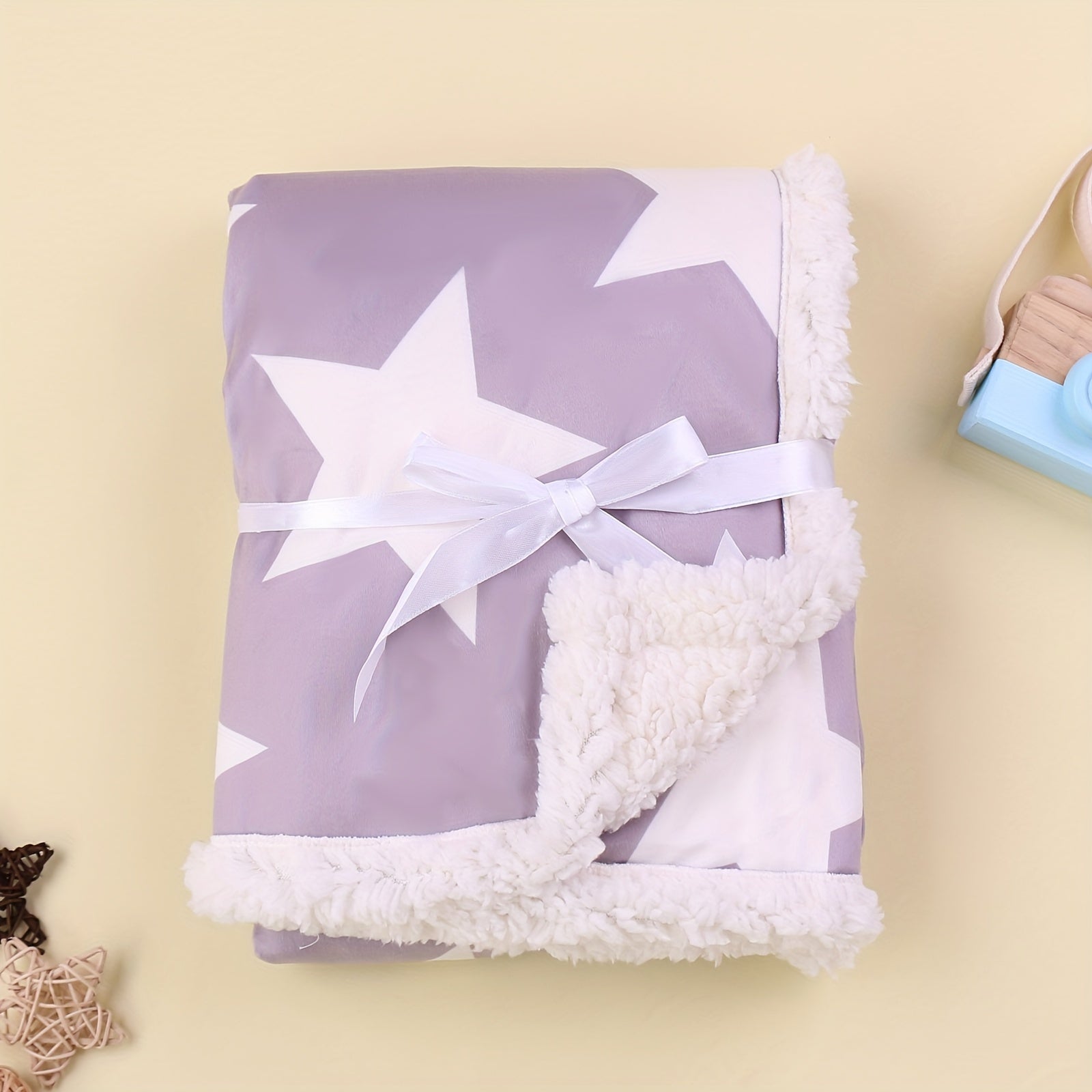 Double Layer Fleece Blanket for Strollers with Cartoon Print for Autumn Winter