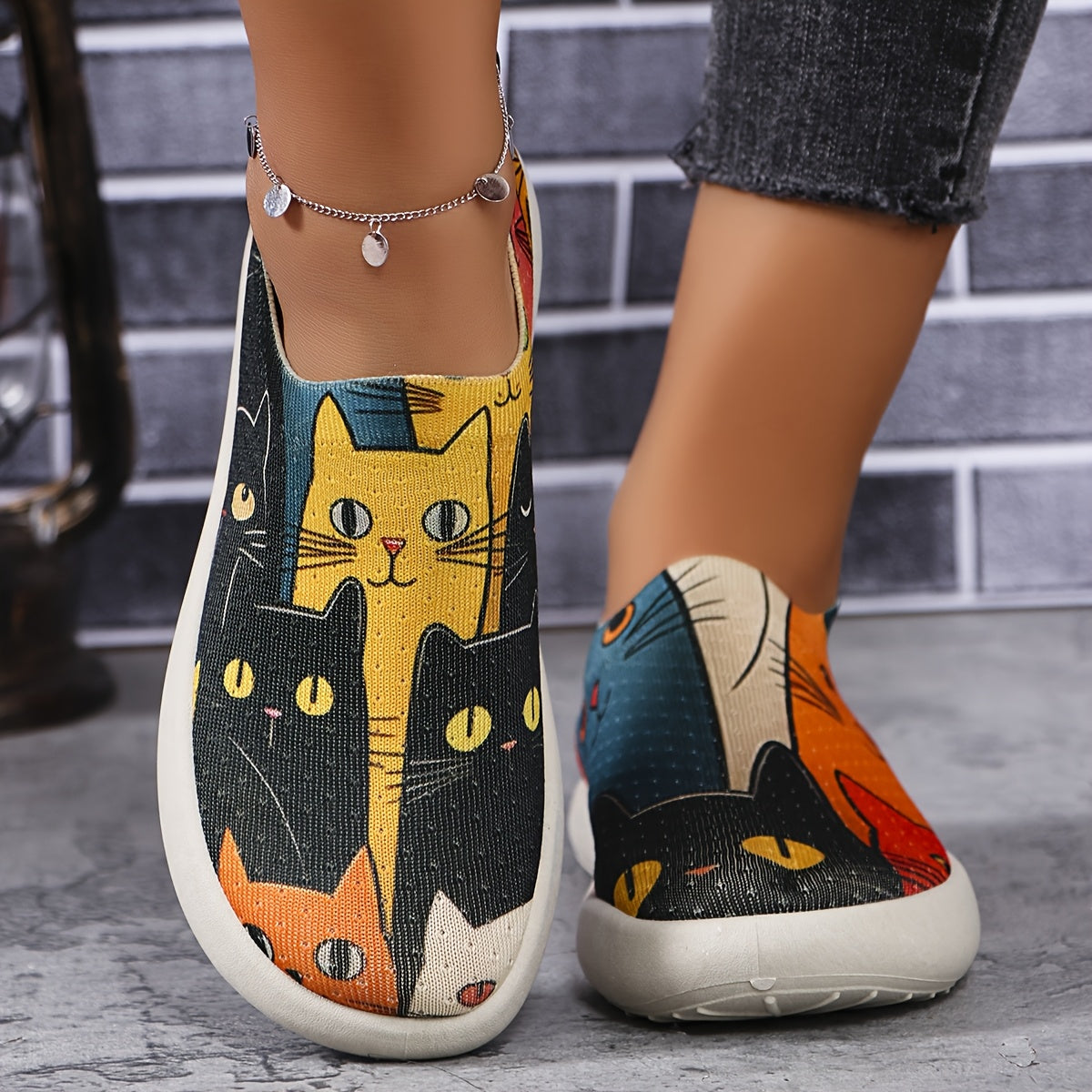 Women's Breathable Canvas Sneakers with Cat Print Slip-On Casual Shoes