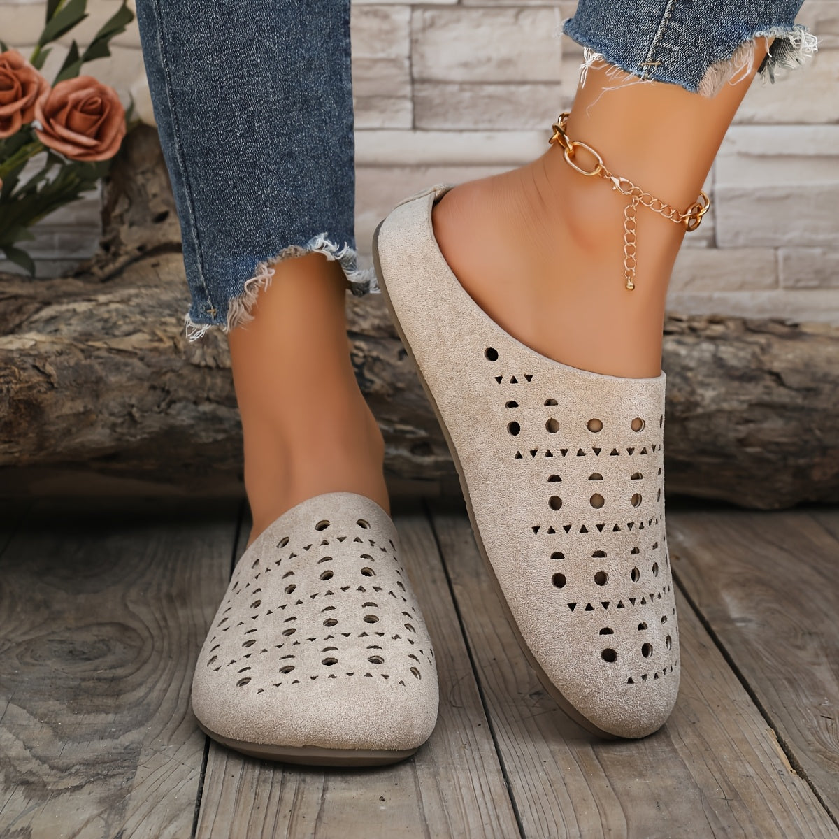 Women's Breathable Geometric Cut-Out Flat Mules Open-Toe Summer Sandals