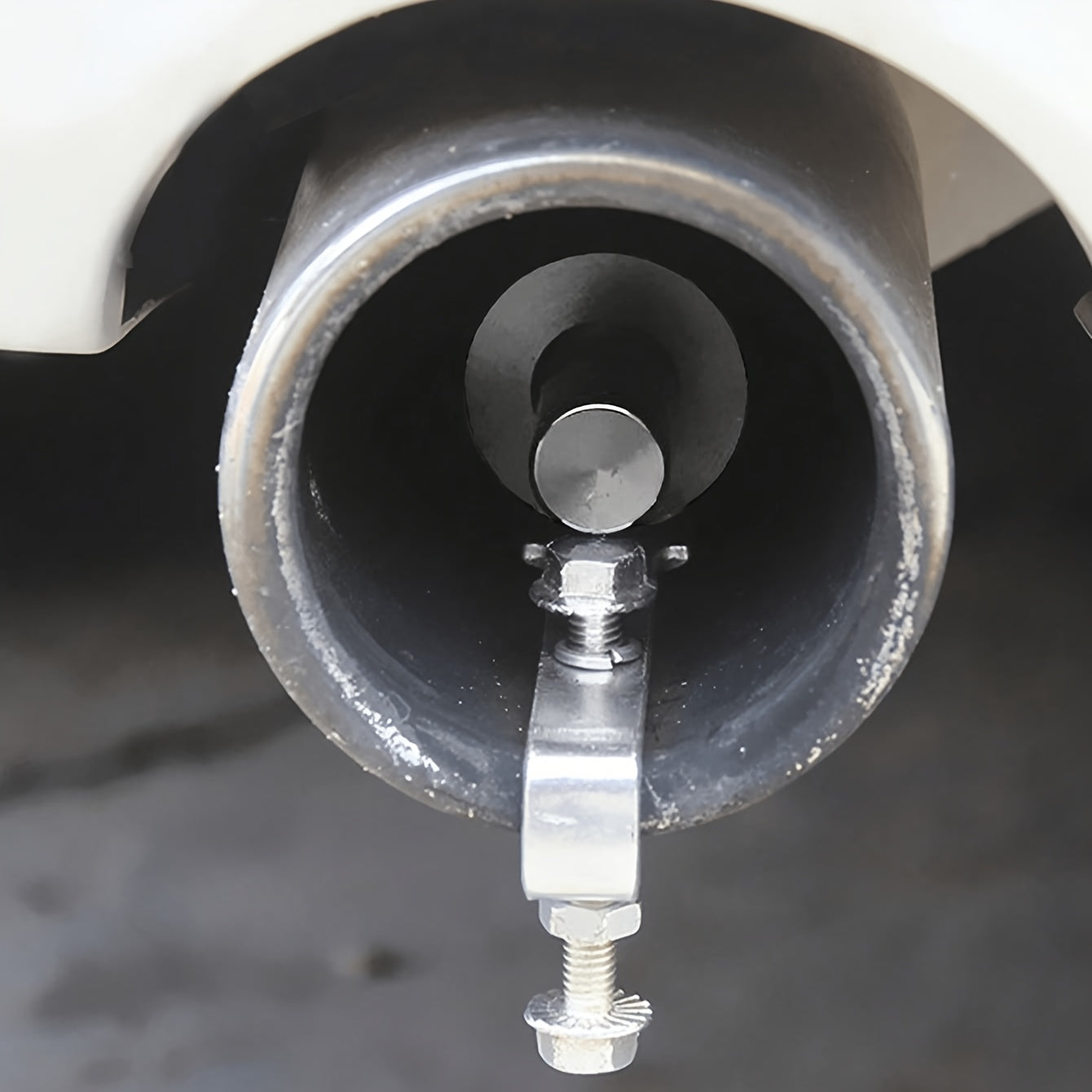 Universal Car Turbine Whistle Exhaust Sounder for 1-1.6L Engines