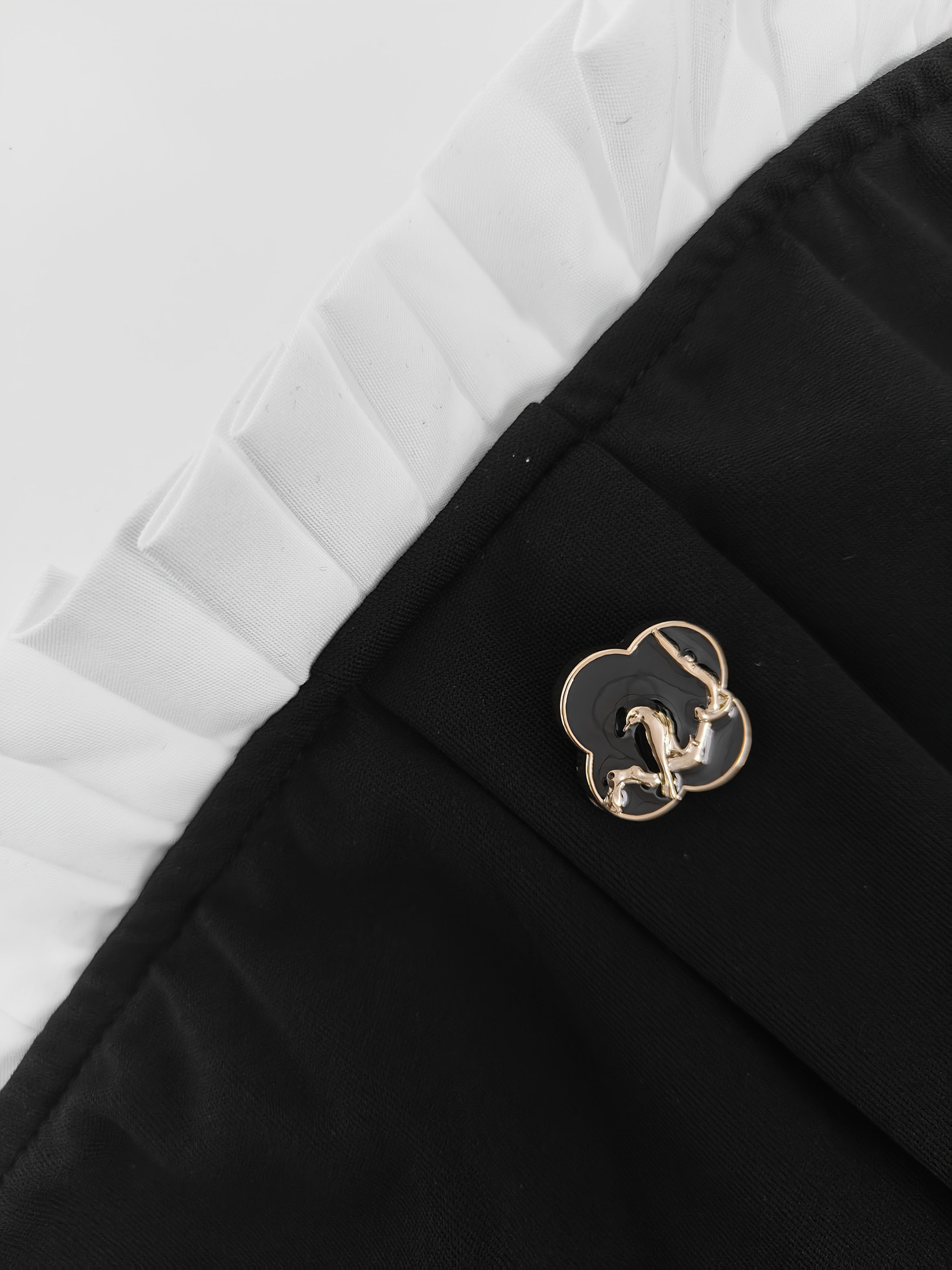 Women's Lace Trim Wide-Leg Jumpsuit with Contrast Colors and Cinched Waist