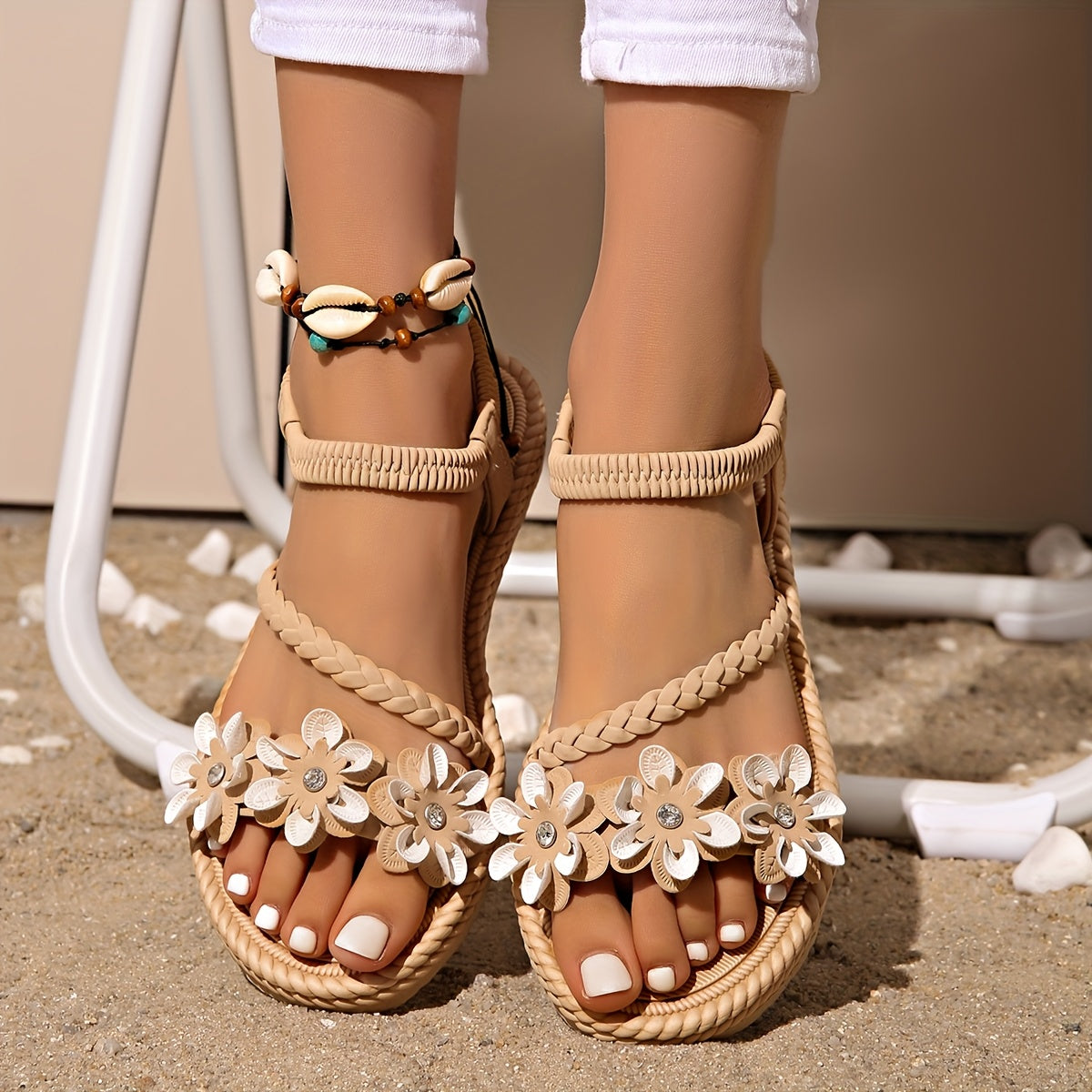 Plus Size Flat Sandals for Women Floral Open Toe Summer Beach Shoes