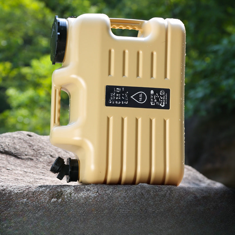 Contenedor de agua portátil de plástico de una pieza con grifo para camping, hogar y coche
